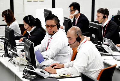 日本興起24小時“遠(yuǎn)程翻譯”服務(wù) 為外國游客提供無縫接待體驗(yàn)